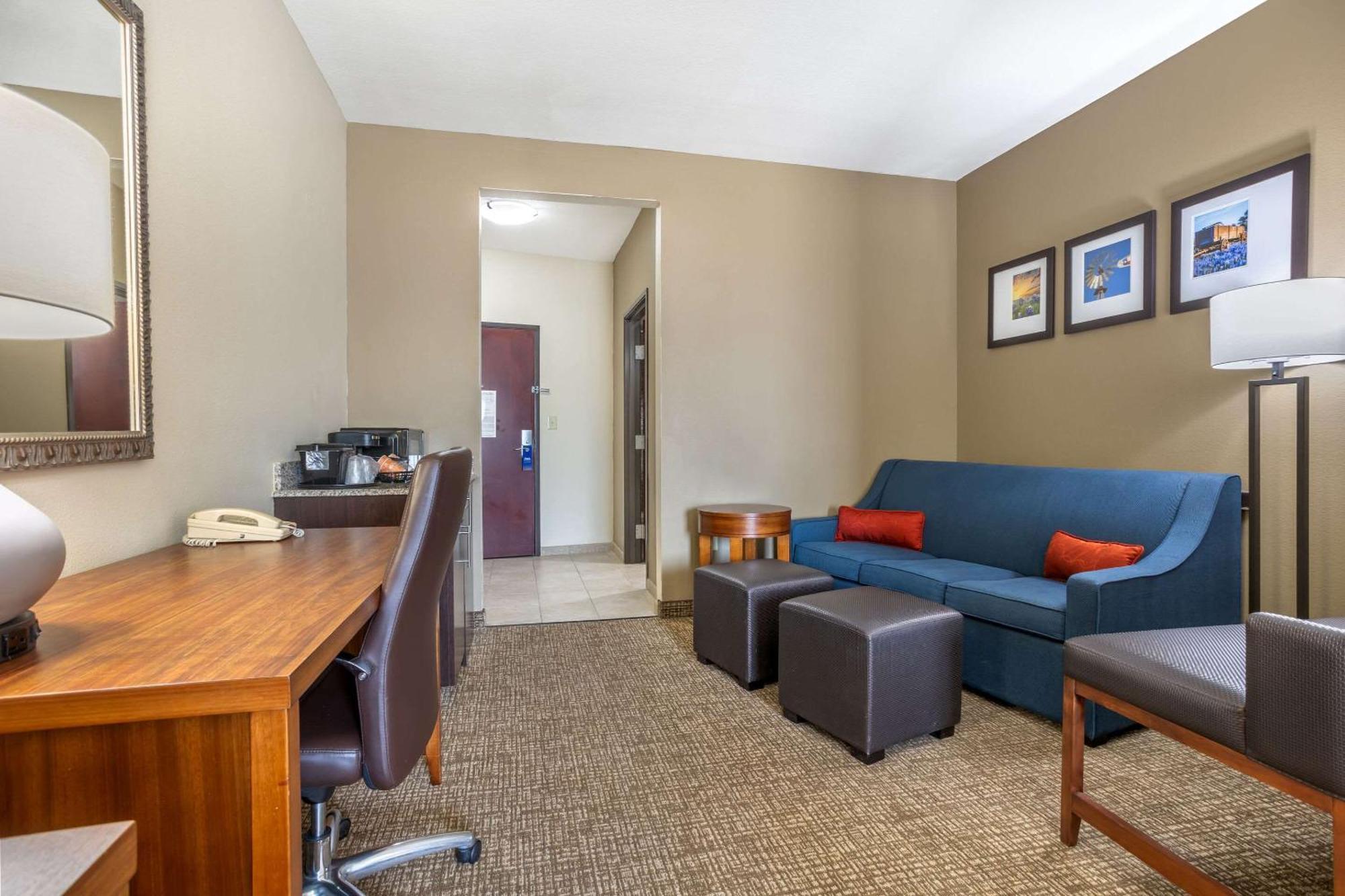 Hotel Comfort Old Town 3*