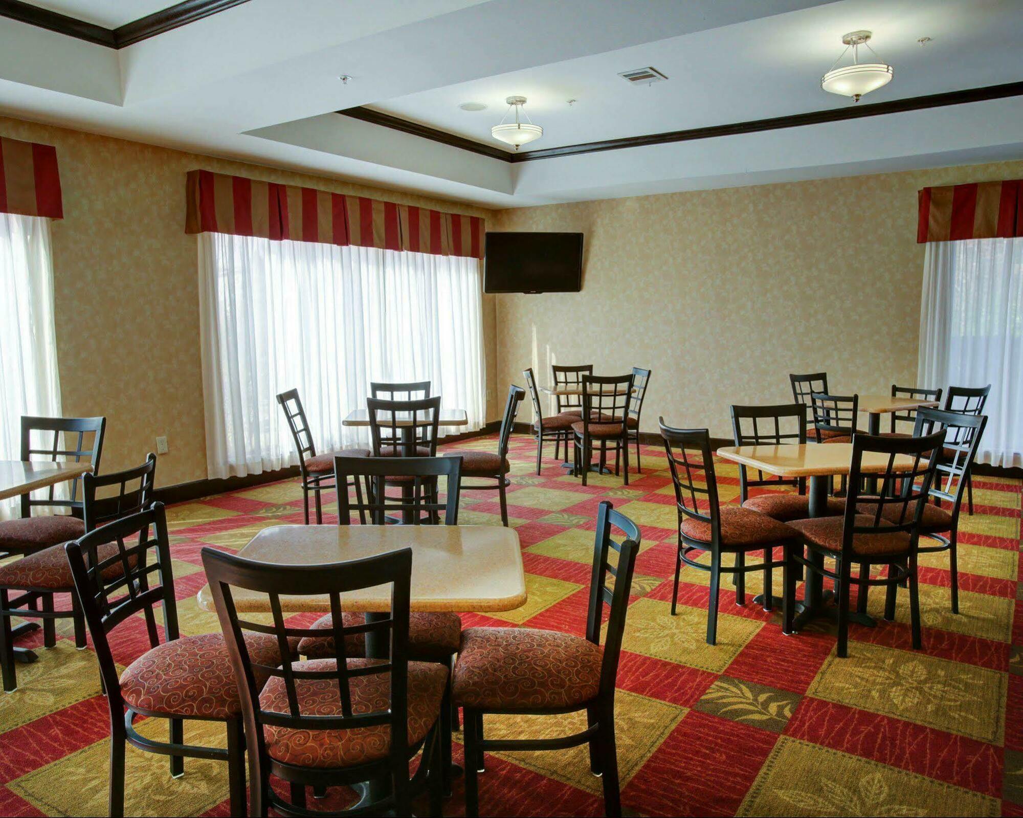 Hotel Comfort Old Town 3*