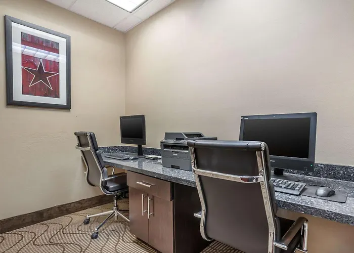 Comfort Suites Old Town Spring