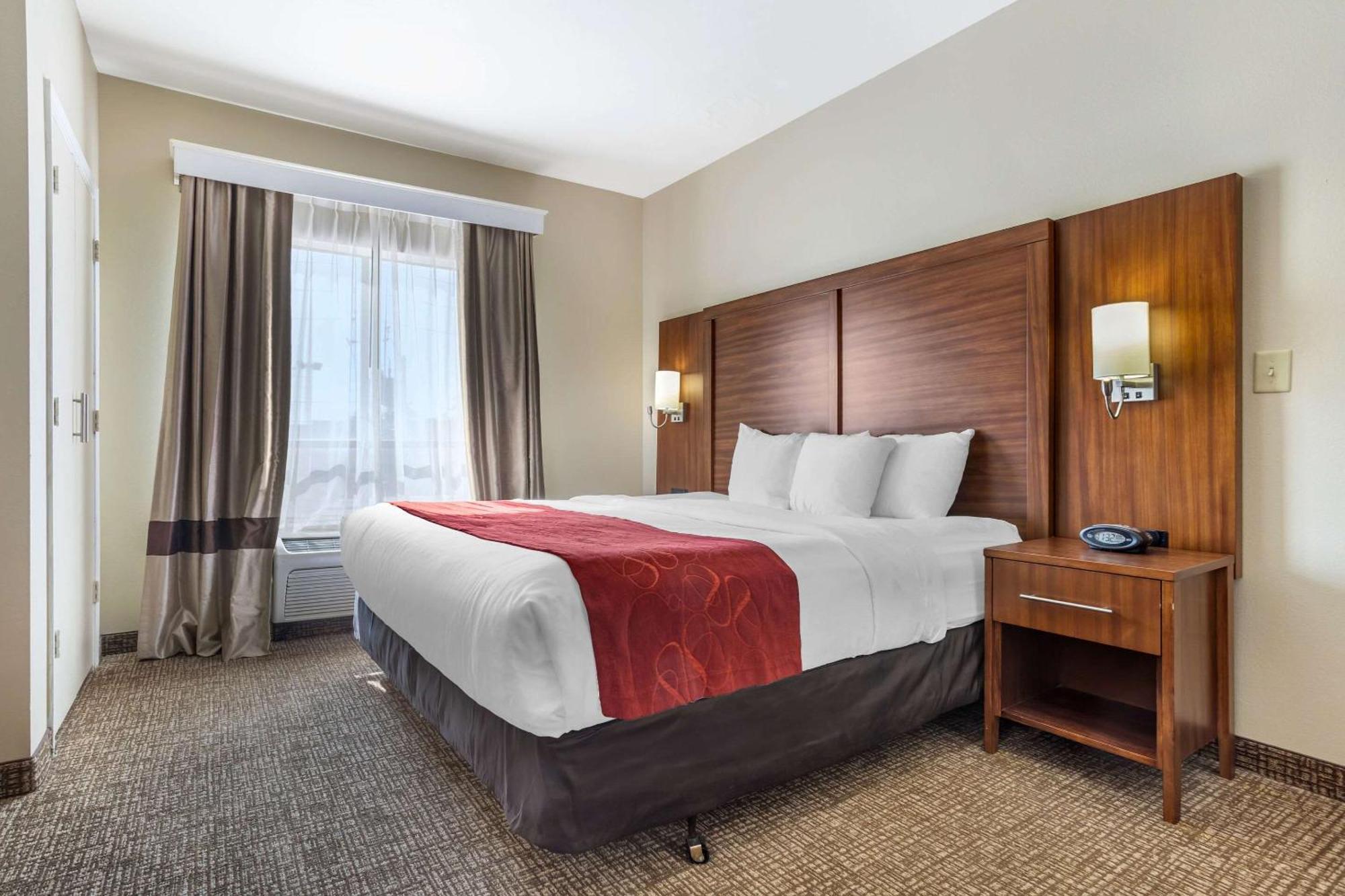 Comfort Old Town Hotel