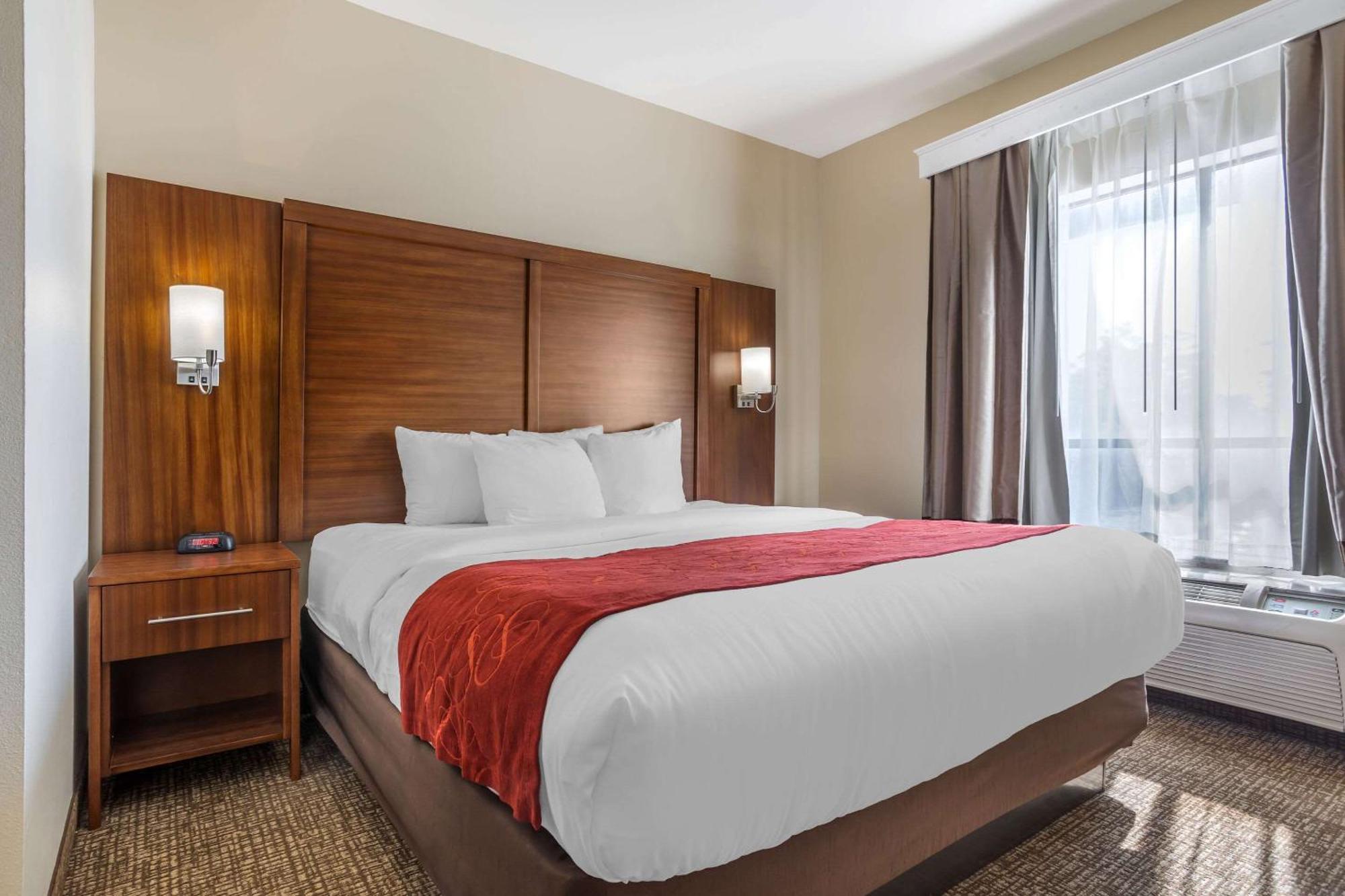 Comfort Old Town 3*